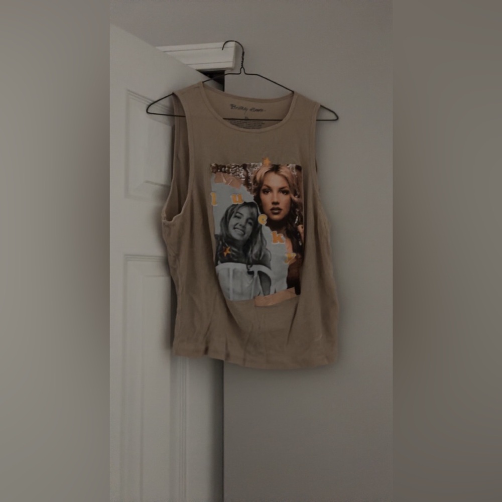 Brittany Spears tank